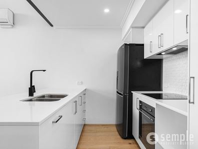 4/240 South Terrace, South Fremantle WA 6162