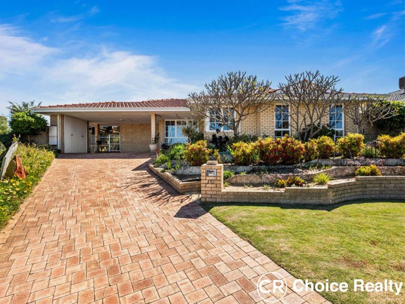 10 Woodlea Crest, Leeming WA 6149