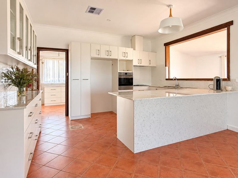10 Lodge Street, Morawa