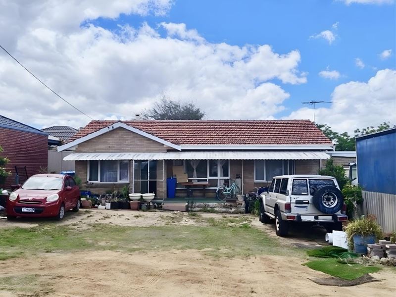 74 Hamilton Road, Hamilton Hill WA 6163