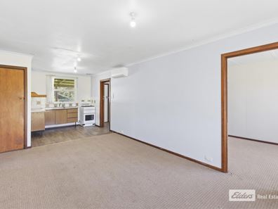 8 Leonora Street, Yakamia WA 6330