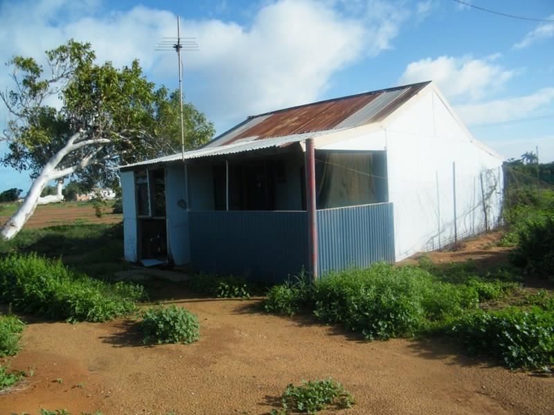 59 Angelo Street East Carnarvon Wa 6701 For Sale 285 000