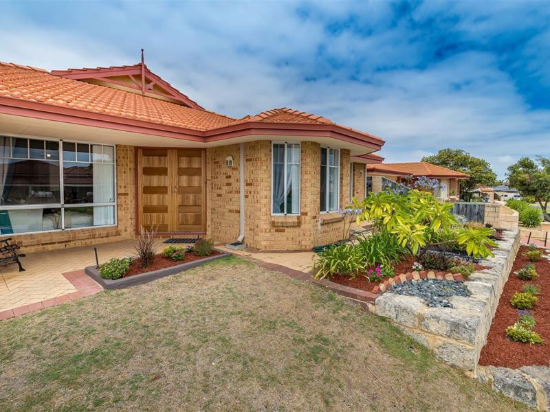 6 Ostend Parade, Mindarie WA 6030