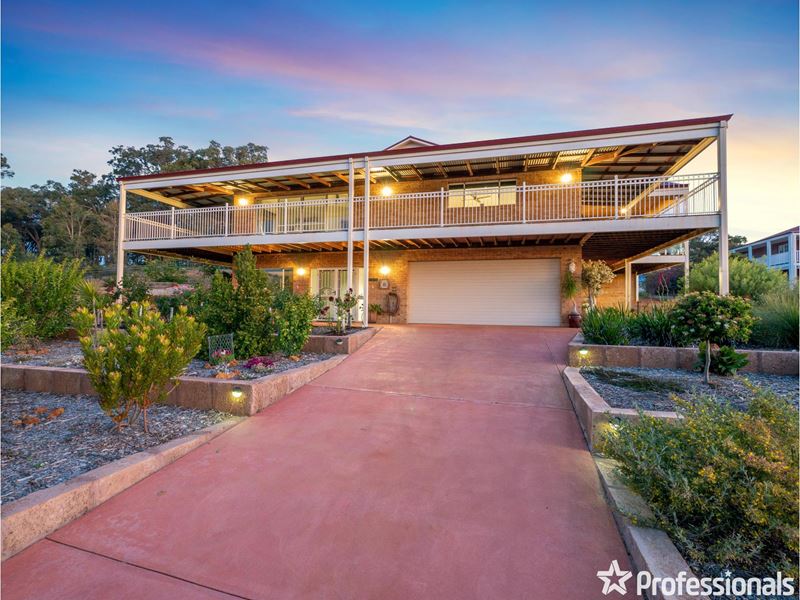8 Observation Circle, Bedfordale