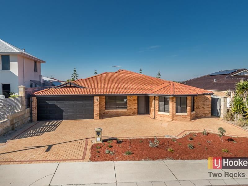 10 Doddington Way, Quinns Rocks WA 6030