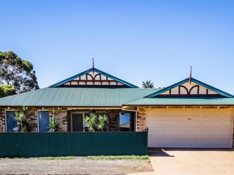 20 Butterfly Street, Lamington