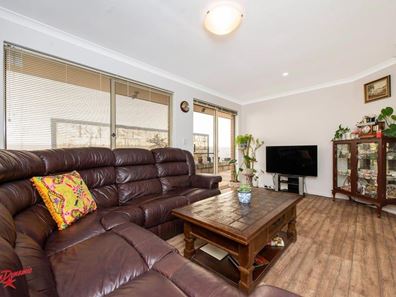 2A Robann Way, Morley WA 6062