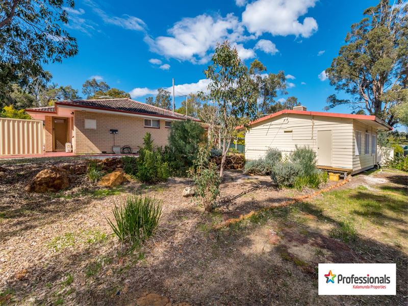 14B Crayden Road, Kalamunda