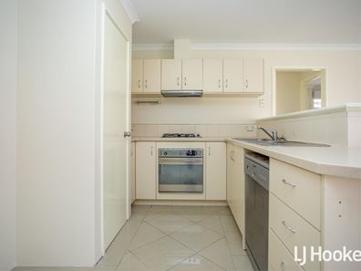 132 Boardman Road, Canning Vale WA 6155