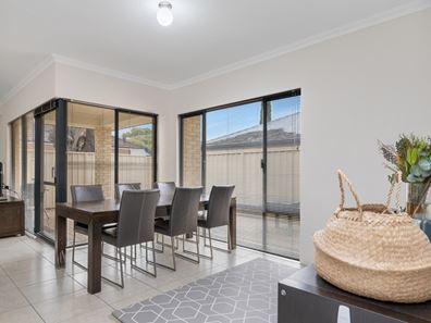 2/61 Campbell Street, Rivervale WA 6103