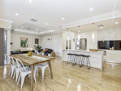 5A Elstead Way, Morley WA 6062