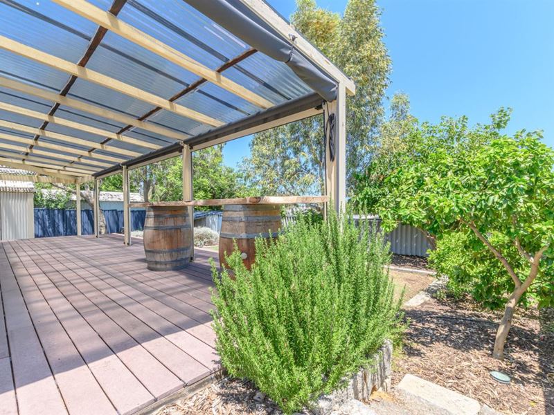 55 Allinson Drive, Girrawheen