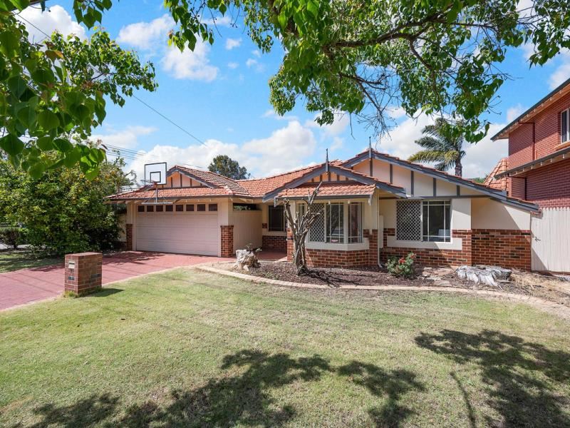 2 Camelia Avenue, Mount Claremont WA 6010