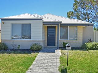 11 Withers Way, Mckail