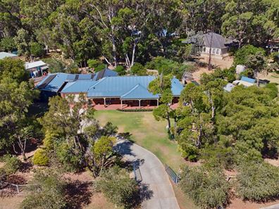 8 Oak Way, Baldivis WA 6171