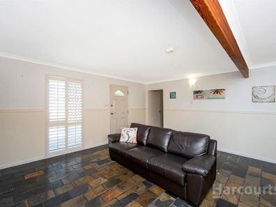 184 McLarty Road, Halls Head WA 6210