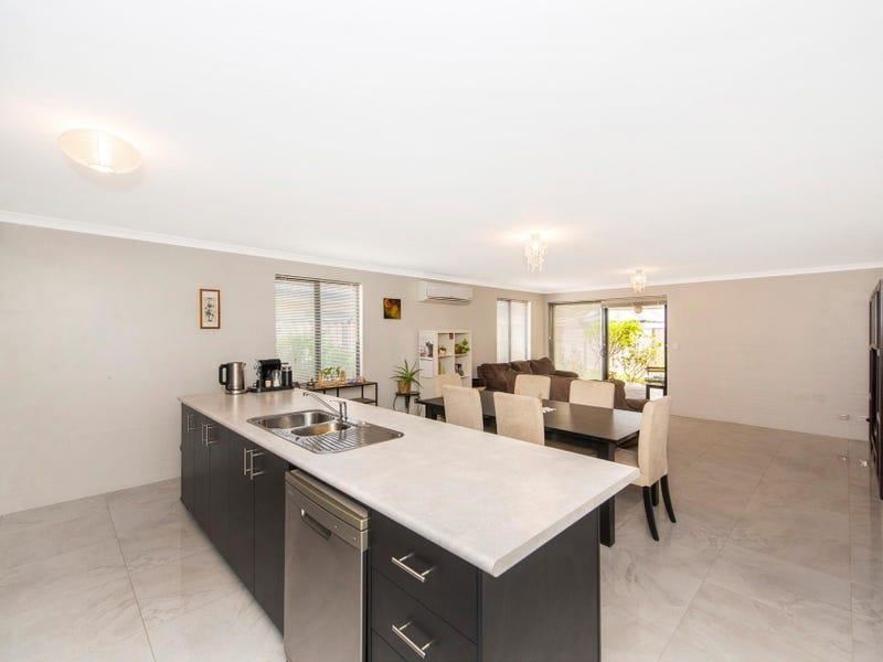 54 Riva Entrance, Piara Waters