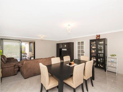 54 Riva Entrance, Piara Waters WA 6112