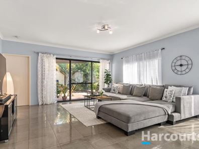 11 Springthorpe Terrace, Clarkson WA 6030