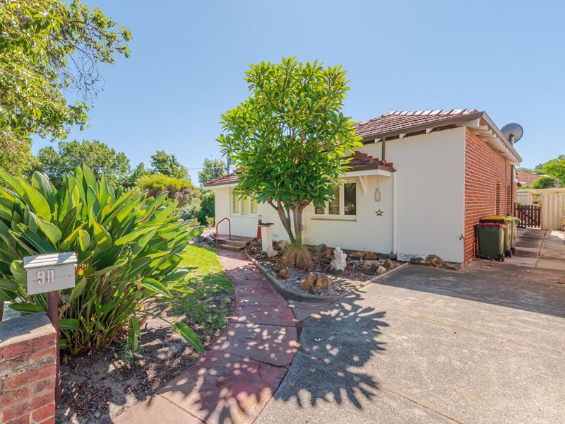 90 Federation Street, Mount Hawthorn