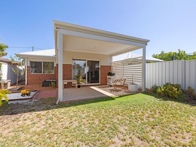 39B Connaught Street, Forrestfield WA 6058