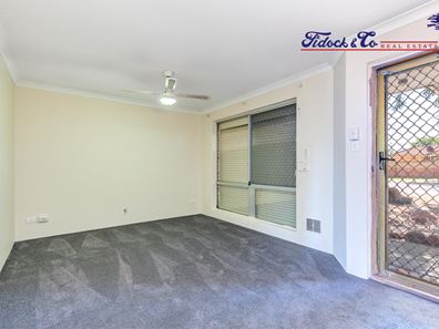 76 Challis Road, Seville Grove WA 6112