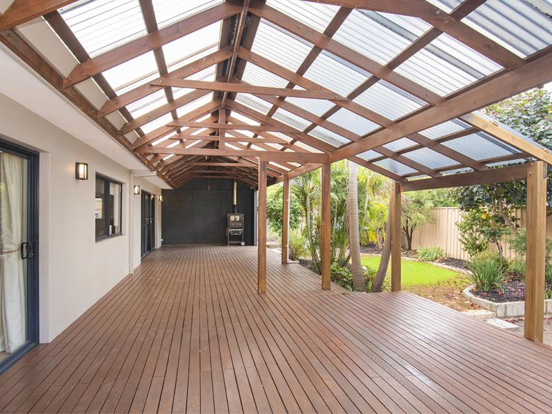 35 Schooner Crescent, Dunsborough