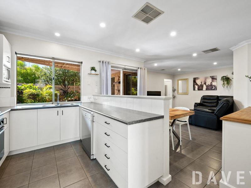 18B King George Street, Innaloo