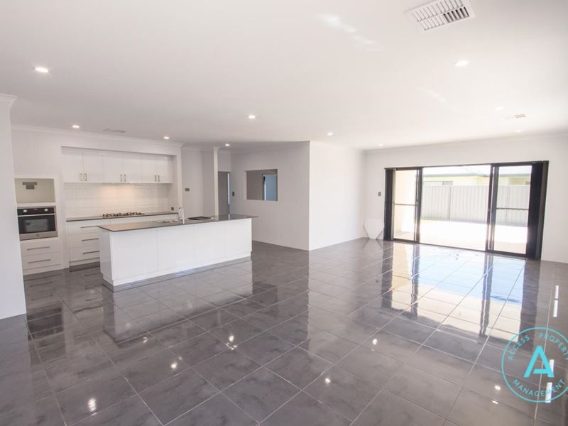 337 Westfield Road, Seville Grove WA 6112