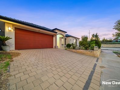 2 Wistful Parade, Aveley WA 6069