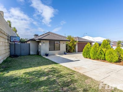 4 Germano Link, Wanneroo WA 6065