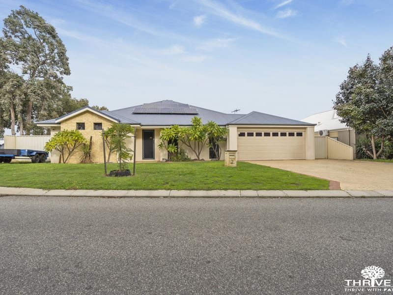 2 Isaba Parkway, Seville Grove WA 6112