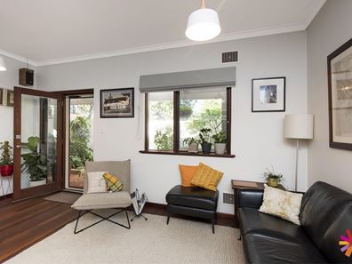 7/12 Talbot Avenue, Como WA 6152