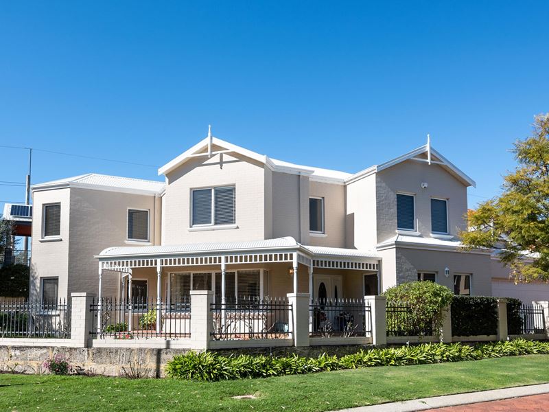 4 Biara Gardens, Mount Claremont