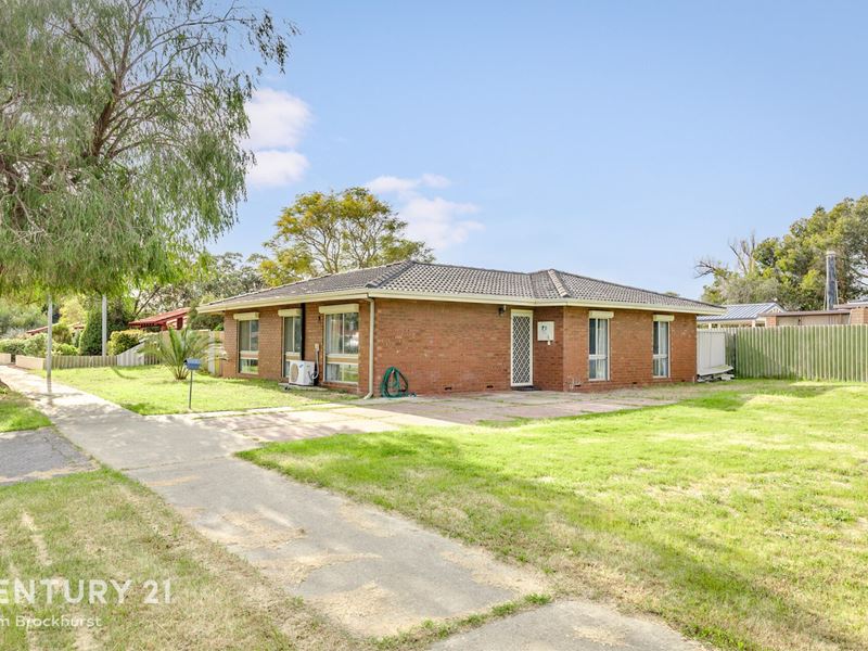 1 Menzies Place, Thornlie