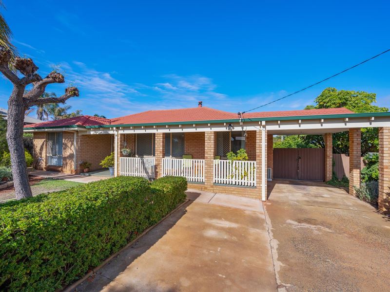 6 Cotter Place, Hannans