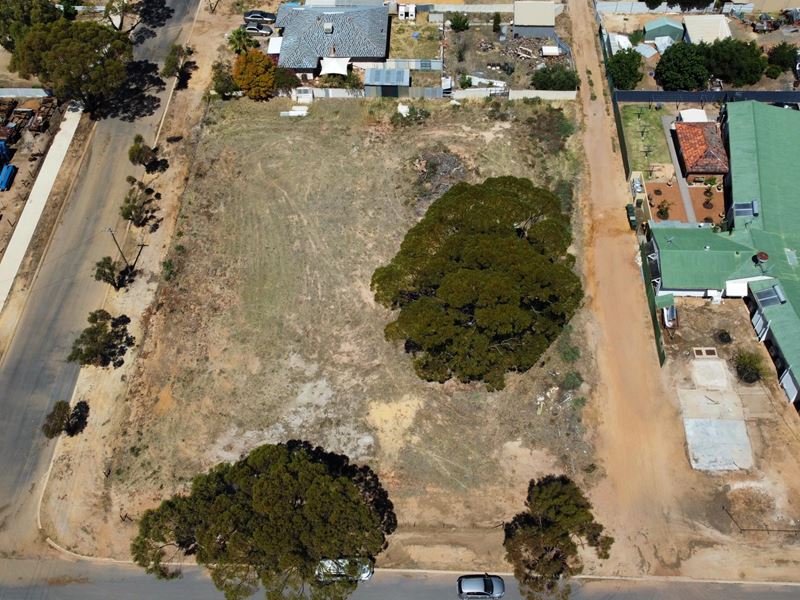 1-3-5 Hay Street, Merredin