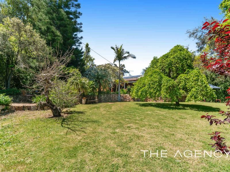 4 Mofflin Avenue, Darlington WA 6070