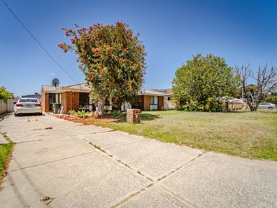 8 Cowan Place, Safety Bay WA 6169