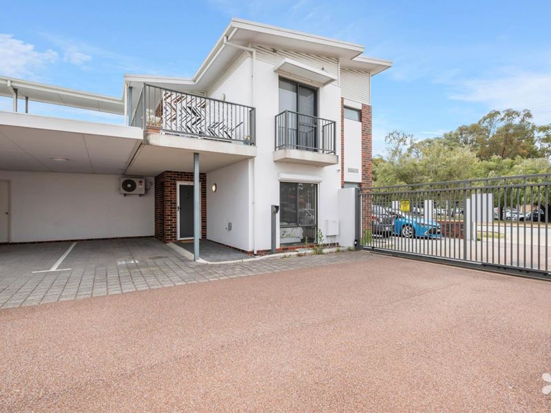 28/148 Wharf Street, Cannington WA 6107