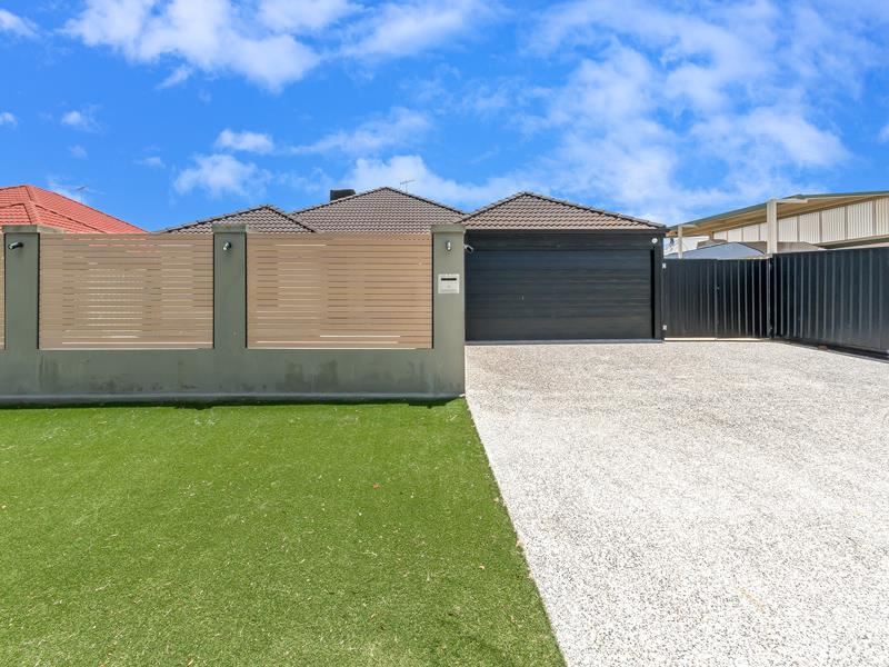 13 Amadeus Crescent, Port Kennedy WA 6172