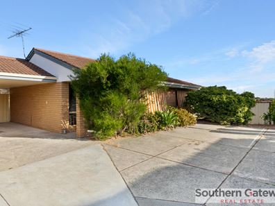 3/8 Neon Close, Parkwood WA 6147