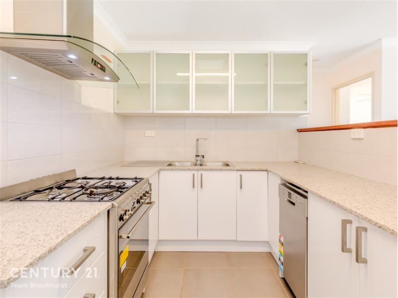 2/2 Attfield Street, Maddington