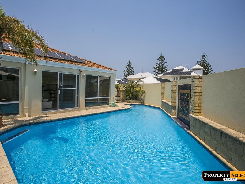 5 Antigua Road, Hillarys WA 6025