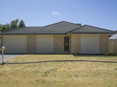 2B Erith Street, Kenwick WA 6107