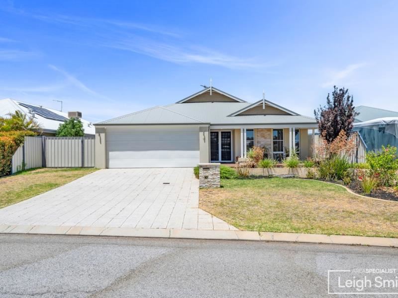 11 Eldorado Loop, Meadow Springs