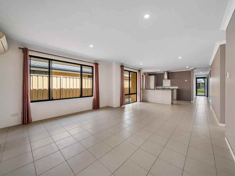 42 Gaebler Road, Hammond Park