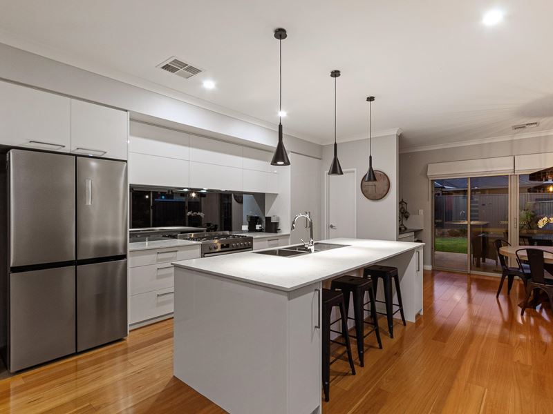 4 Saltwater Street, Baldivis