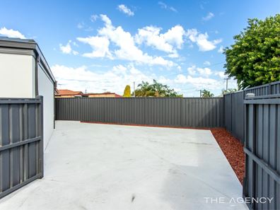 9 Lifu Court, Cooloongup WA 6168