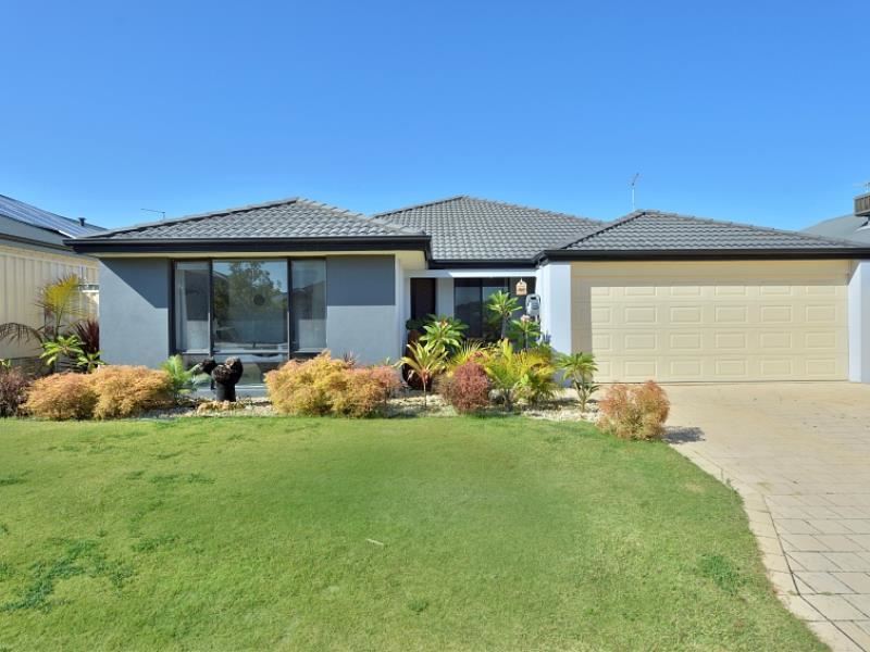 11 Banksiadale Gate, Lakelands